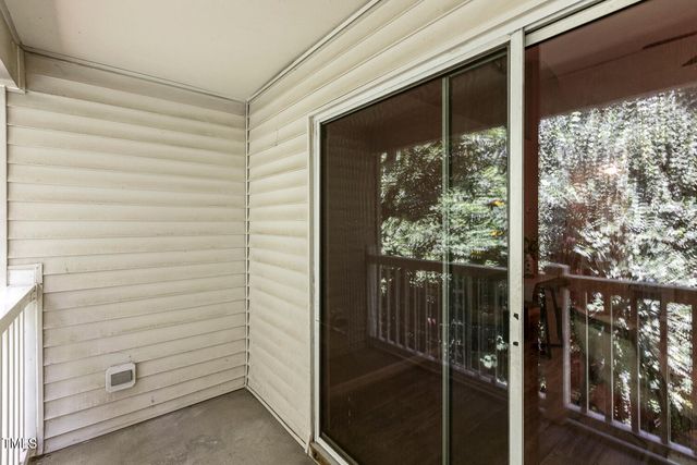 3050 Trailwood Pines Lane 303, Raleigh, NC 27603