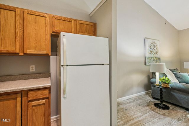 3050 Trailwood Pines Lane 303, Raleigh, NC 27603