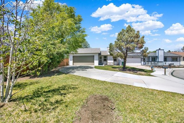 610 E San Gabriel Place, Colorado Springs, CO 80906