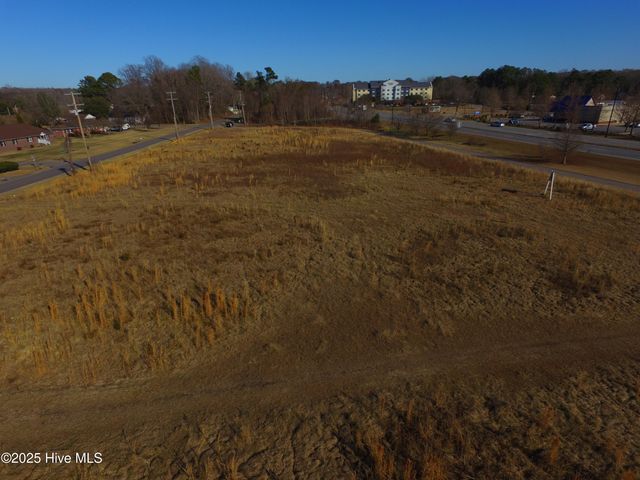 1903 W Church Street, Elizabeth City, NC 27909