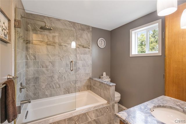 7601 Audrey Drive, Clay, NY 13212