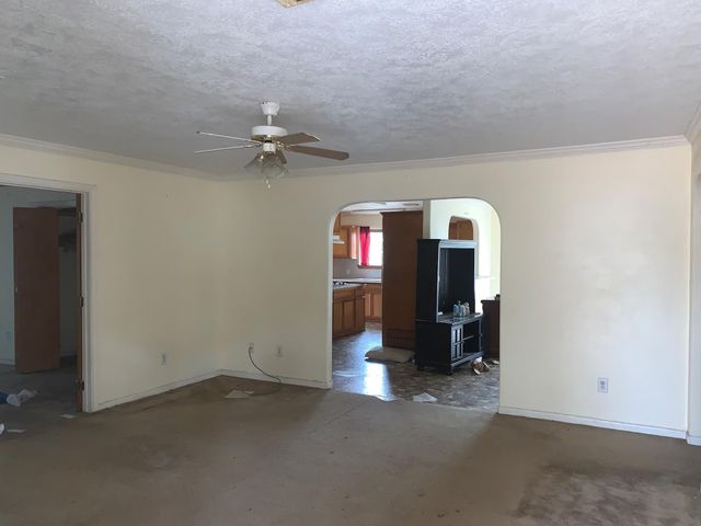 14755 Quinnett Rd, Conroe, TX 77302