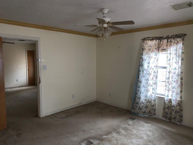 14755 Quinnett Rd, Conroe, TX 77302