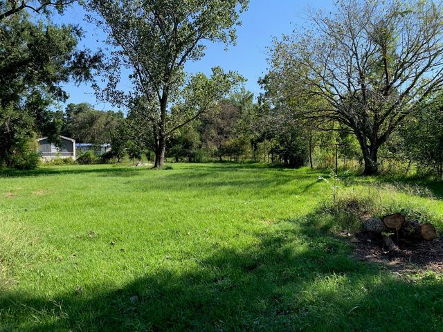 14755 Quinnett Rd, Conroe, TX 77302