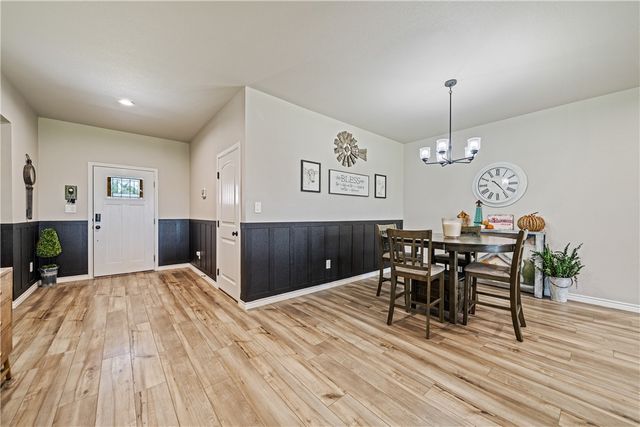 1317 London Towne Blvd, Corpus Christi, TX 78415