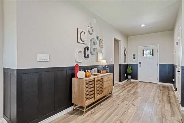 1317 London Towne Blvd, Corpus Christi, TX 78415