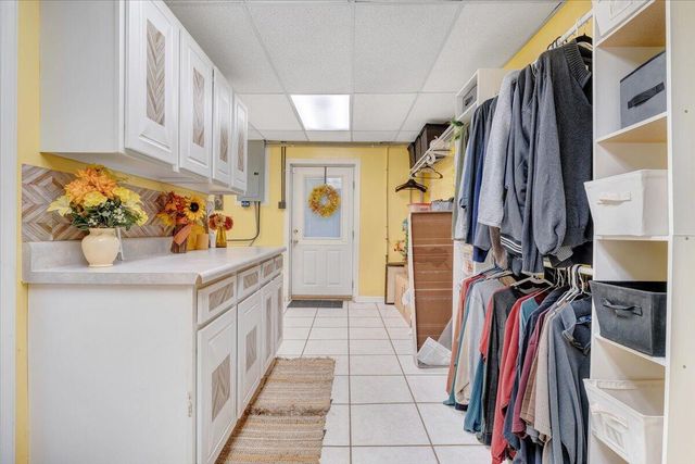 1625 Eanes RD, Roanoke, VA 24014