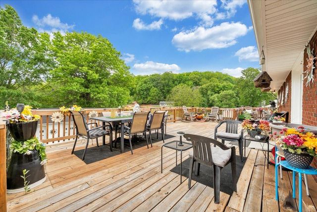 1625 Eanes RD, Roanoke, VA 24014