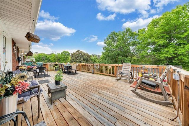 1625 Eanes RD, Roanoke, VA 24014