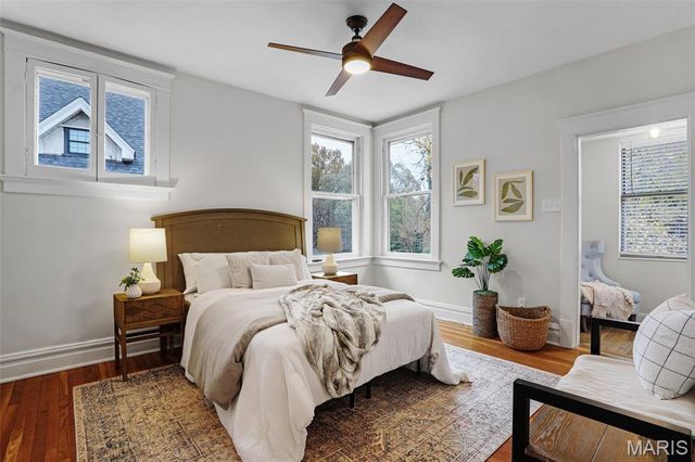 6924 Amherst Avenue, University City, MO 63130