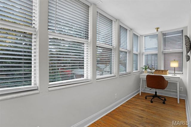 6924 Amherst Avenue, University City, MO 63130