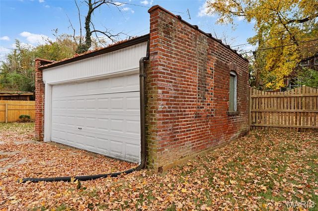 6924 Amherst Avenue, University City, MO 63130