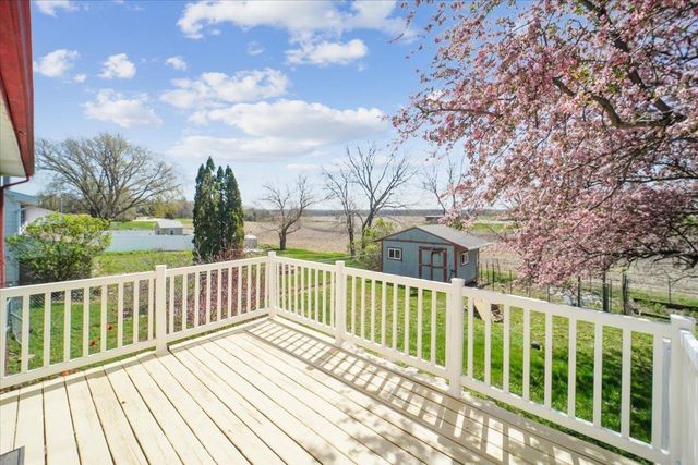 2509 Viking Place, Cedar Falls, IA 50613