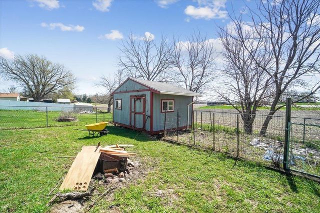 2509 Viking Place, Cedar Falls, IA 50613