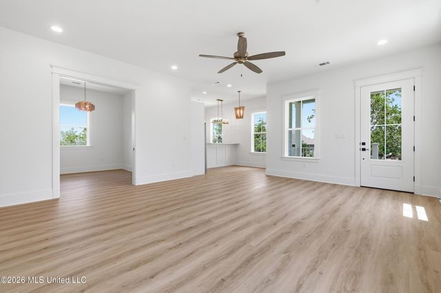 114 Basswood Drive, Pass Christian, MS 39571