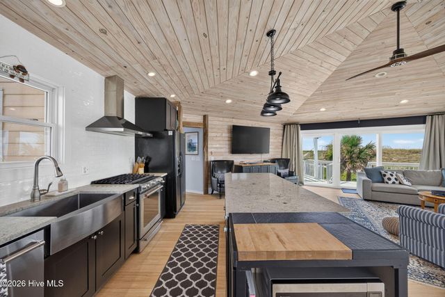 231 S Bald Head Wynd, Bald Head Island, NC 28461