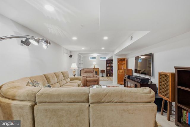 14407 SECRETARIAT DR, Bowie, MD 20721