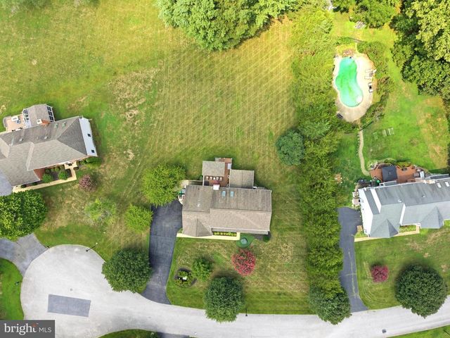 14407 SECRETARIAT DR, Bowie, MD 20721