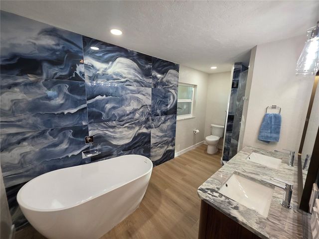 63 OAKWOOD DRIVE, Dunedin, FL 34698