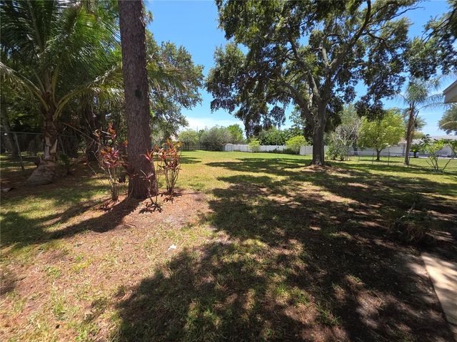 63 OAKWOOD DRIVE, Dunedin, FL 34698