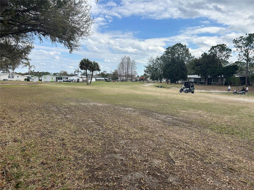 Image 19 of property listing at 263 SUE AVENUE, Davenport, FL 33897