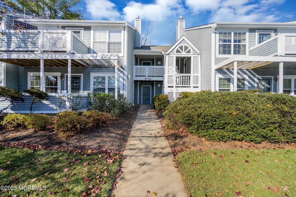 100 Cypress Court, Howell, NJ 07731