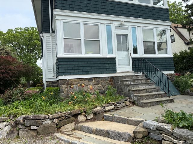 36 Grand Boulevard 1, Scarsdale, NY 10583
