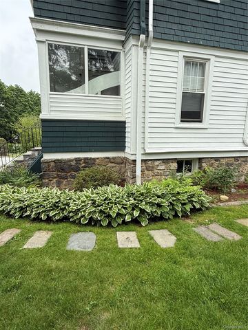 36 Grand Boulevard 1, Scarsdale, NY 10583