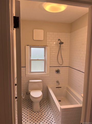 36 Grand Boulevard 1, Scarsdale, NY 10583