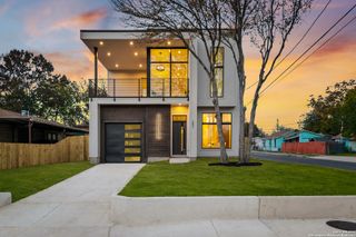 257 baylor, San Antonio, TX 78204