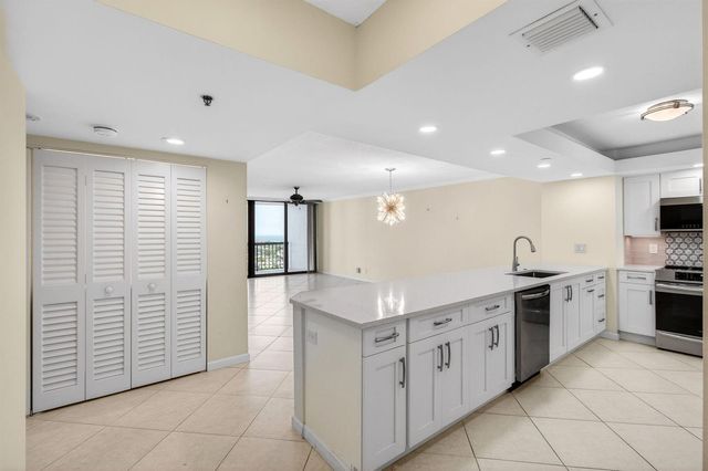 4740 S Ocean Boulevard S 1502, Highland Beach, FL 33487