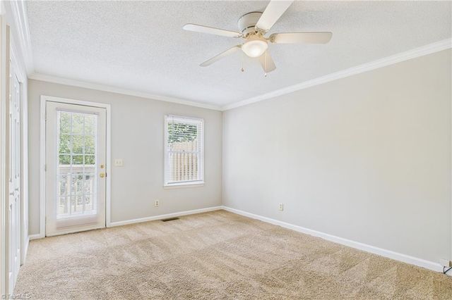 18 Park Village Lane B, Greensboro, NC 27455