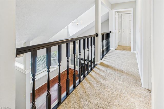 18 Park Village Lane B, Greensboro, NC 27455