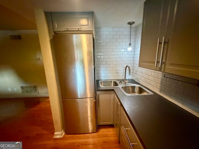 699 Argonne Avenue NE APT 201, Atlanta, GA 30308