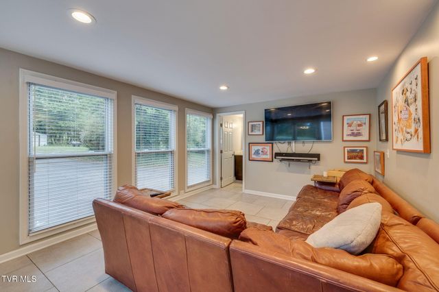 1837 Holston Drive, Bristol, TN 37620