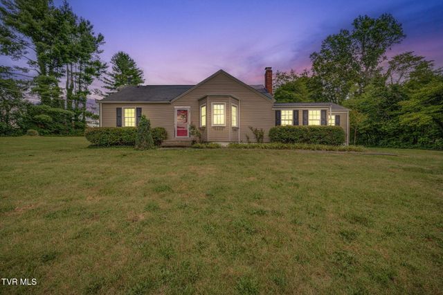 1837 Holston Drive, Bristol, TN 37620