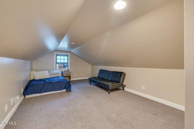 1837 Holston Drive, Bristol, TN 37620