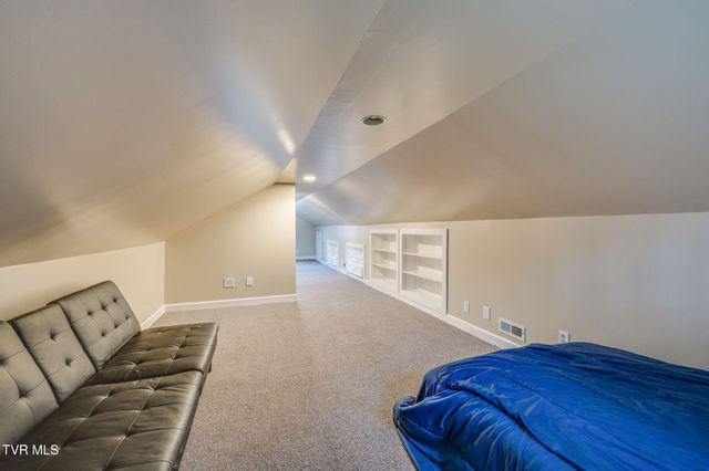 1837 Holston Drive, Bristol, TN 37620