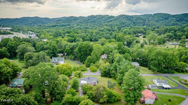 1837 Holston Drive, Bristol, TN 37620