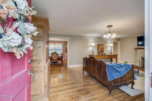 1837 Holston Drive, Bristol, TN 37620