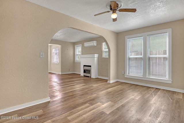 658 Young Street, Melbourne, FL 32935