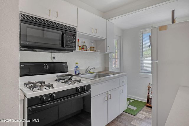 658 Young Street, Melbourne, FL 32935