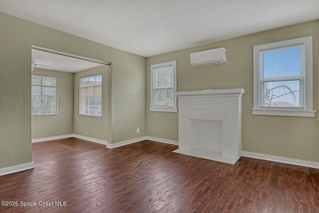 658 Young Street, Melbourne, FL 32935