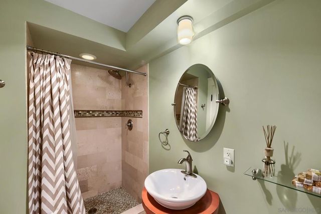 1040 Johnson, San Diego, CA 92103