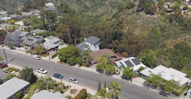 1040 Johnson, San Diego, CA 92103