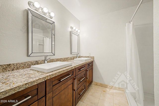 912 E VILLA RITA Drive, Phoenix, AZ 85022
