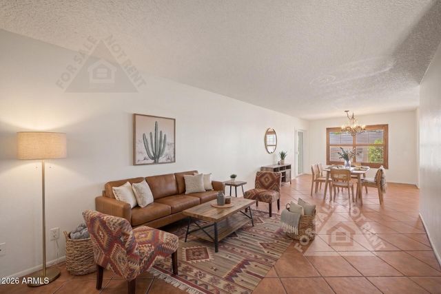 912 E VILLA RITA Drive, Phoenix, AZ 85022