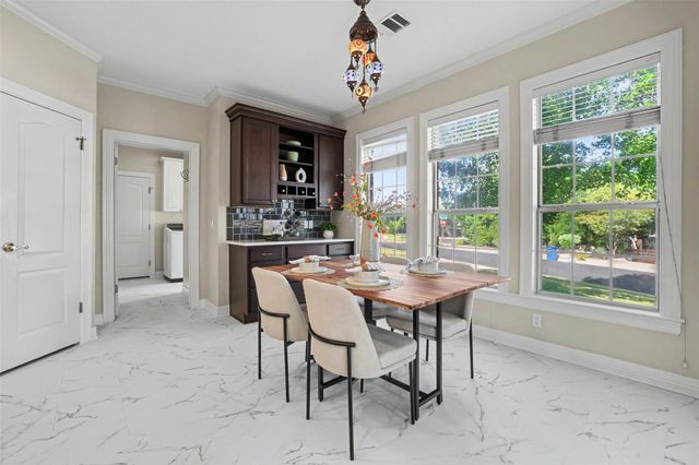 8504 Sweetness LN, Austin, TX 78750