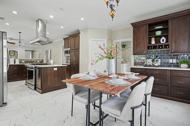 8504 Sweetness LN, Austin, TX 78750