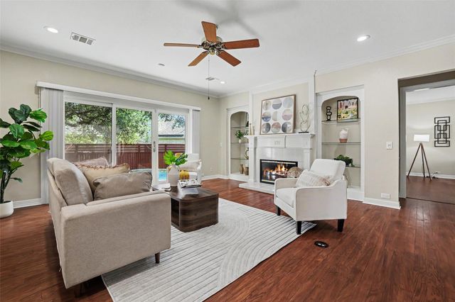 8504 Sweetness LN, Austin, TX 78750